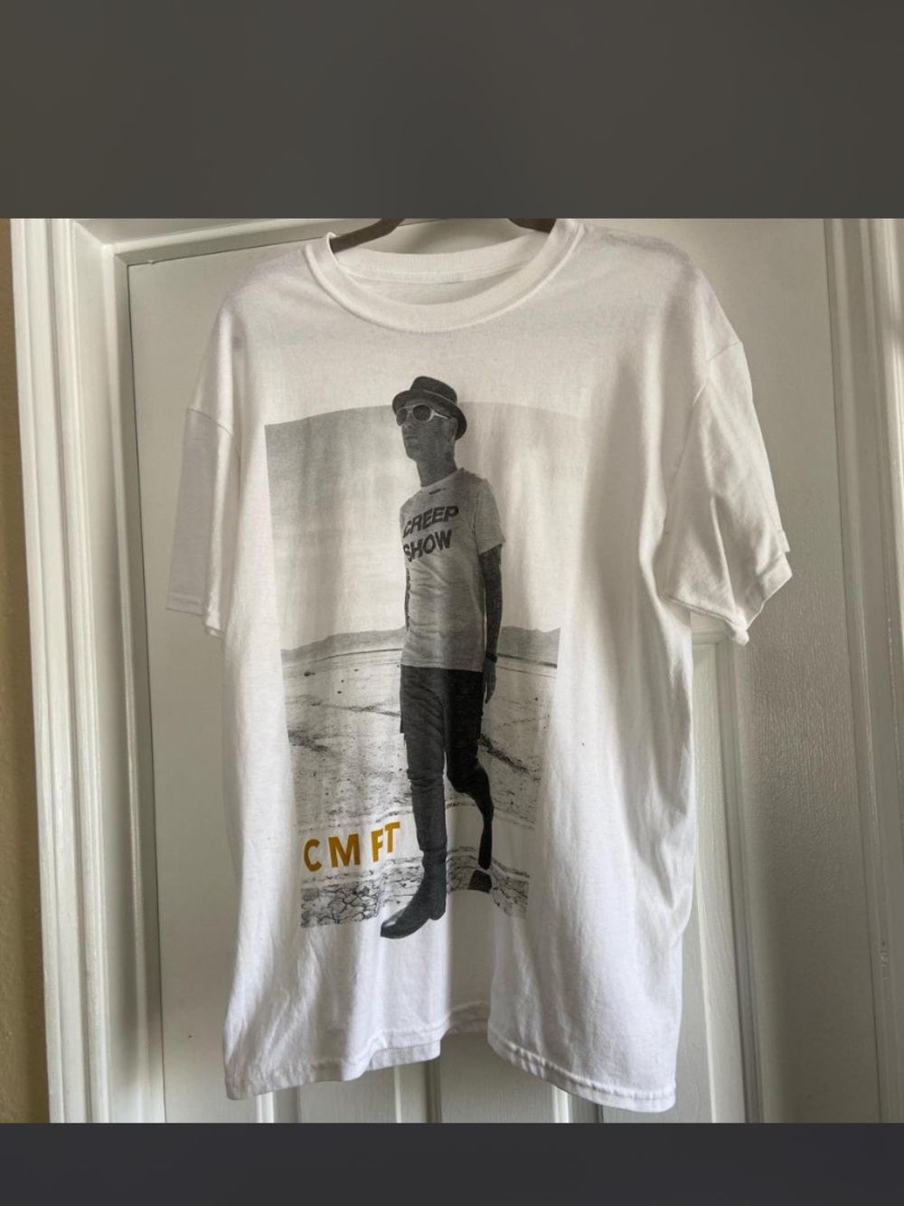 CMFT White Graphic Tee - Men's Short Sleeve Casual Shirt